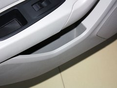 2012款 2.0L 手动 豪华型