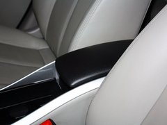2012款 2.0L 手动 豪华型