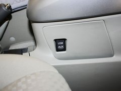 2012款 1.8L CVT 精英多功能版 7座