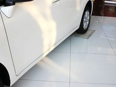 2012款 1.8L CVT 精英多功能版 7座