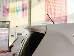 2012款 1.8L CVT 精英多功能版 7座