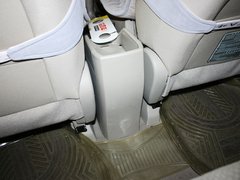 2012款 1.8L CVT 精英多功能版 7座