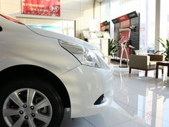 2012款 1.8L CVT 精英多功能版 7座