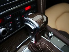 奥迪Q7 2013款 35TFSI 专享型 5座