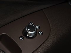 奥迪Q7 2013款 35TFSI 技术型 5座