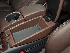 奥迪Q7 2013款 35TFSI 技术型 5座