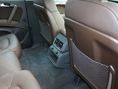 2013款 3.0T 35TFSI进取型 5座
