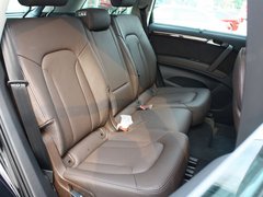 2013款 3.0T 35TFSI进取型 5座
