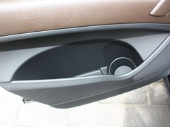 2013款 3.0T 35TFSI进取型 5座