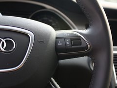2013款 3.0T 35TFSI进取型 5座