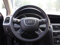 2013款 3.0T 35TFSI进取型 5座
