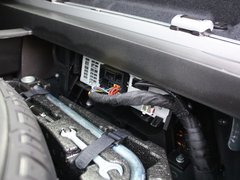 2013款 3.0T 35TFSI进取型 5座