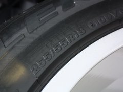 2013款 3.0T 35TFSI进取型 5座