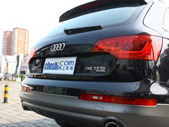 2013款 3.0T 35TFSI进取型 5座