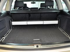 2013款 3.0T 35TFSI进取型 5座