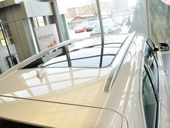 2013款 3.0T 35TFSI进取型 5座