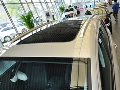 2013款 3.0T 35TFSI进取型 5座