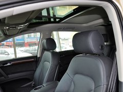 2013款 3.0T 35TFSI进取型 5座