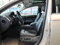 2013款 3.0T 35TFSI进取型 5座