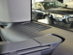 2013款 3.0T 35TFSI进取型 5座