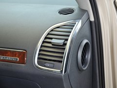 2013款 3.0T 35TFSI进取型 5座
