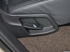 2013款 3.0T 35TFSI进取型 5座