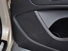 2013款 3.0T 35TFSI进取型 5座