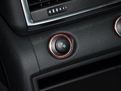 2013款 3.0T 35TFSI进取型 5座