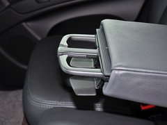 2013款 3.0T 35TFSI进取型 5座