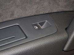 2013款 3.0T 35TFSI进取型 5座