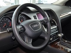 2013款 3.0T 35TFSI进取型 5座