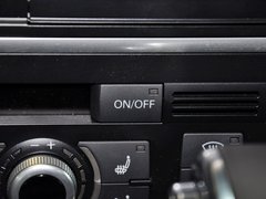2013款 3.0T 35TFSI进取型 5座