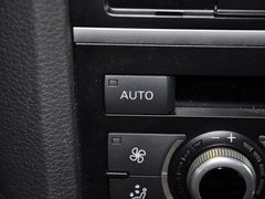 2013款 3.0T 35TFSI进取型 5座