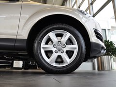 2013款 3.0T 35TFSI进取型 5座