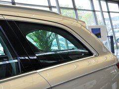 2013款 3.0T 35TFSI进取型 5座