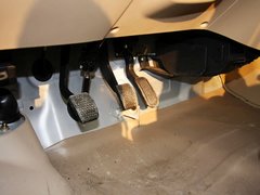 2012款 1.3L 手动 舒适性