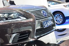 2013款 5.0L CVT 600hL