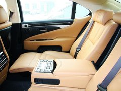 2013款 5.0L CVT 600hL