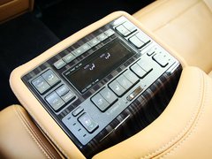 2013款 5.0L CVT 600hL