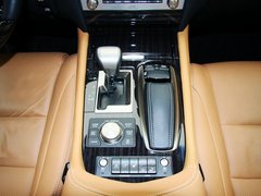 2013款 5.0L CVT 600hL