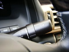 2013款 5.0L CVT 600hL