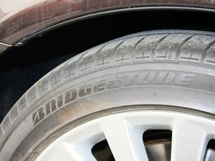 2013款 5.0L CVT 600hL