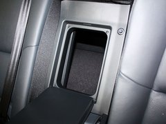 2012款 2.3L 自动 罗兰加洛斯版