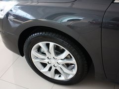 2012款 2.3L 自动 罗兰加洛斯版