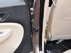 2012款 1.5L 手动 精英型