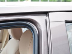 2012款 1.5L 手动 精英型