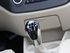 2012款 1.5L 手动 尊贵型