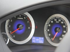 2012款 1.5L 手动 尊贵型