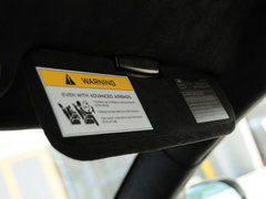 2013款 3.8T DCT 标准型