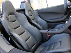 2013款 3.8T DCT 标准型